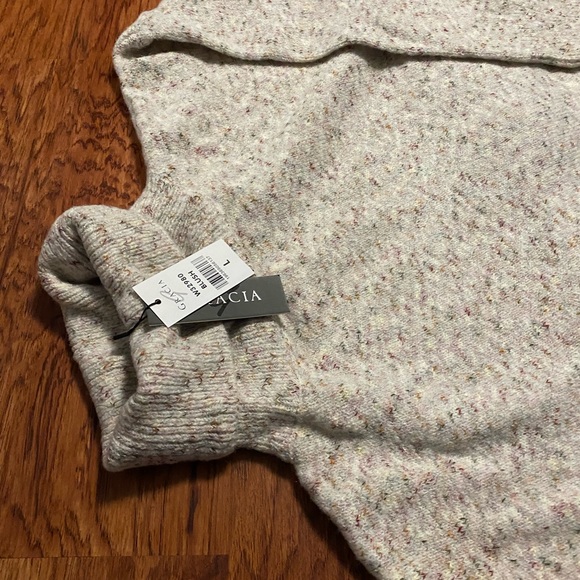 New gracia set size large, sweater set - Picture 8 of 9